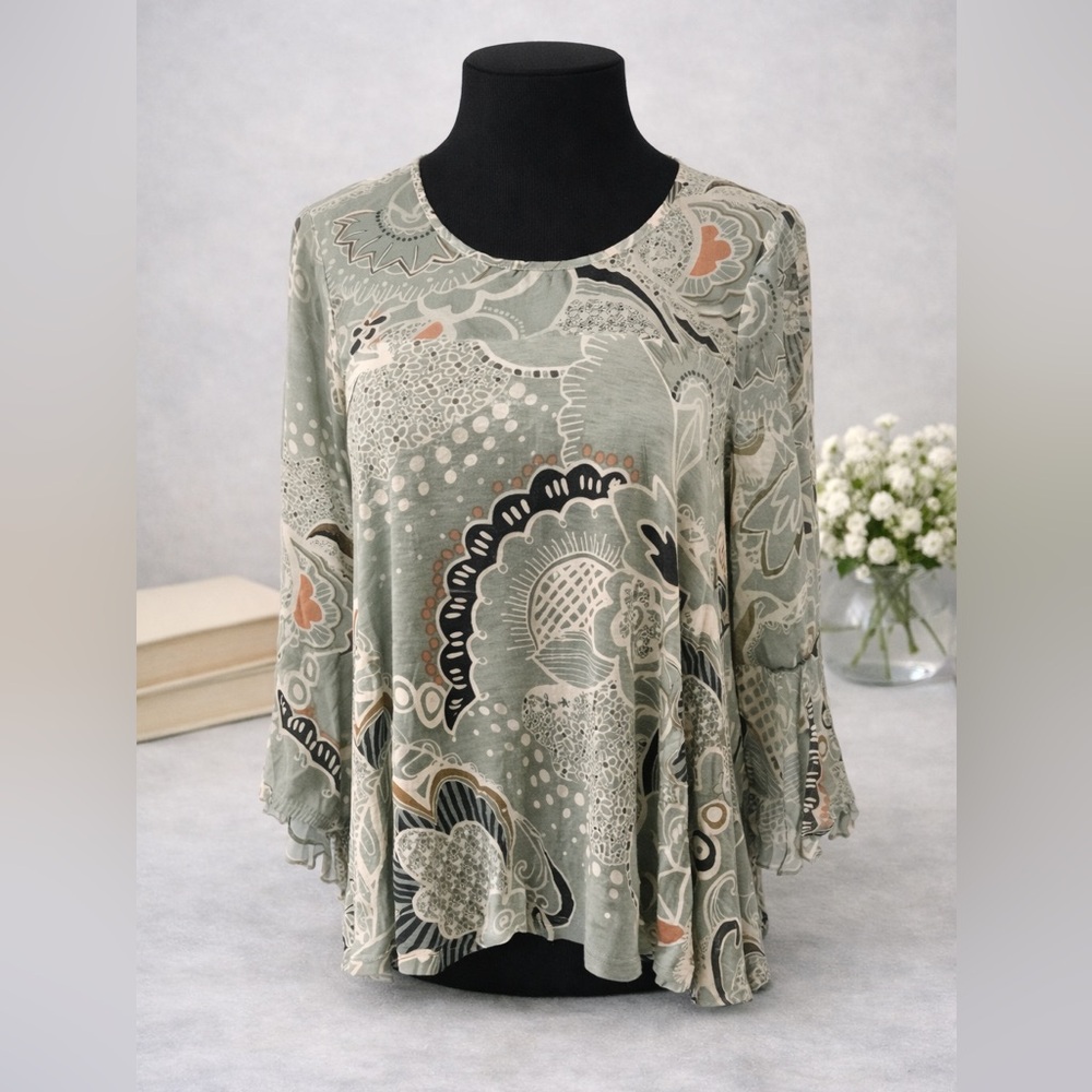 Anthropologie papier women's flutter blouse